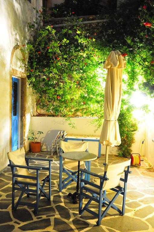 Margarita Hotel Kýthira Exteriör bild