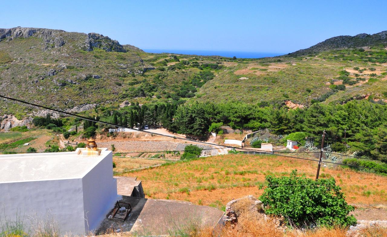 Margarita Hotel Kýthira Exteriör bild